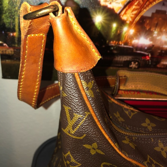 ❌SOLD❌ LV Boulogne 35 Monogram - Picture 2 of 8